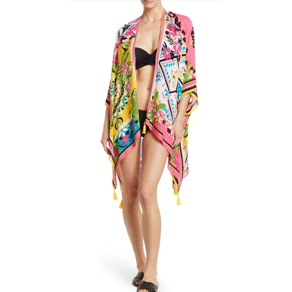 Nine West Other - Nine West Tile Floral Print Topper One Size Multi-Col Pink